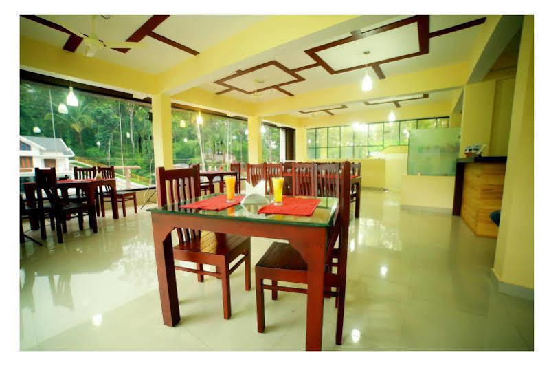 Peter'S Coffee Creek Nature Resort Meppādi Extérieur photo